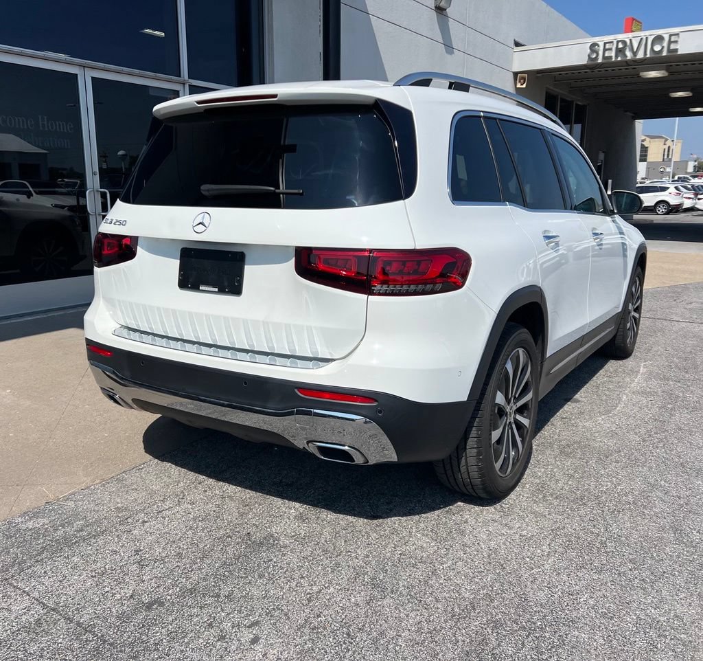 Used 2022 Mercedes-Benz GLB 250 image 7