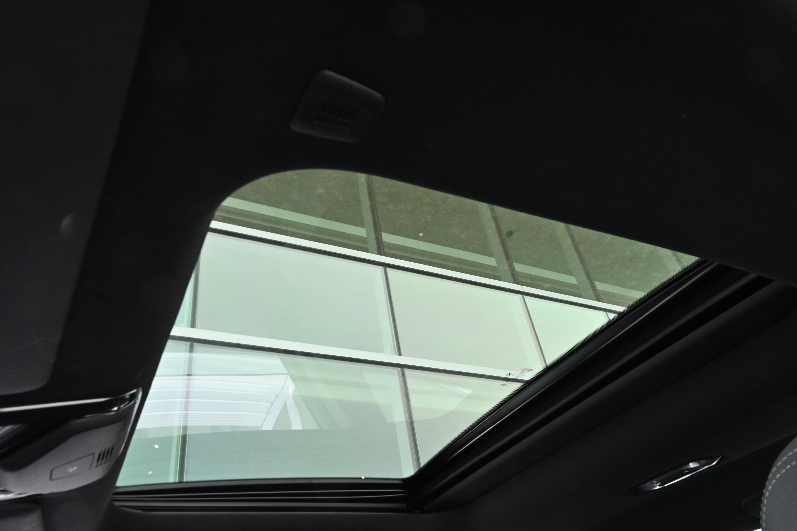 Certified 2025 BMW M240i Coupe image 24