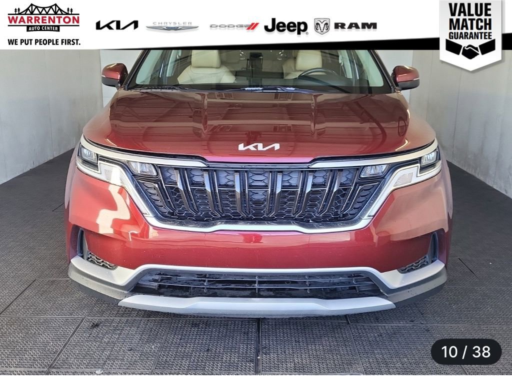 Used 2022 Kia Carnival LX image 11