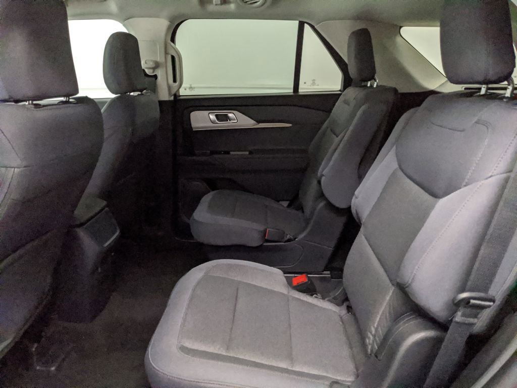 New 2025 Ford Explorer Active image 23