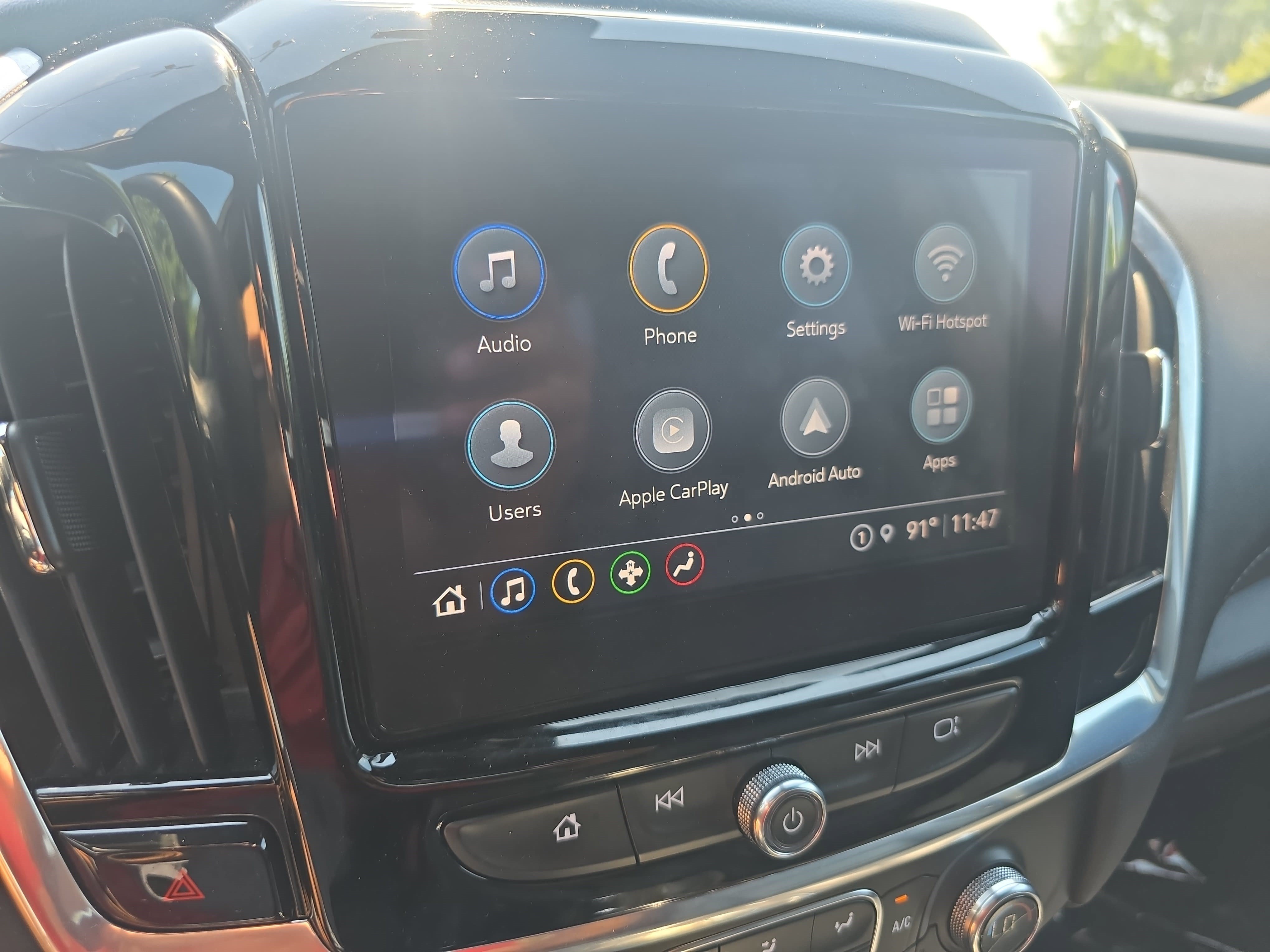 Used 2023 Chevrolet Traverse LT FWD image 22