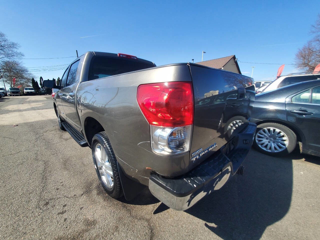 Used 2007 Toyota Tundra Limited image 3
