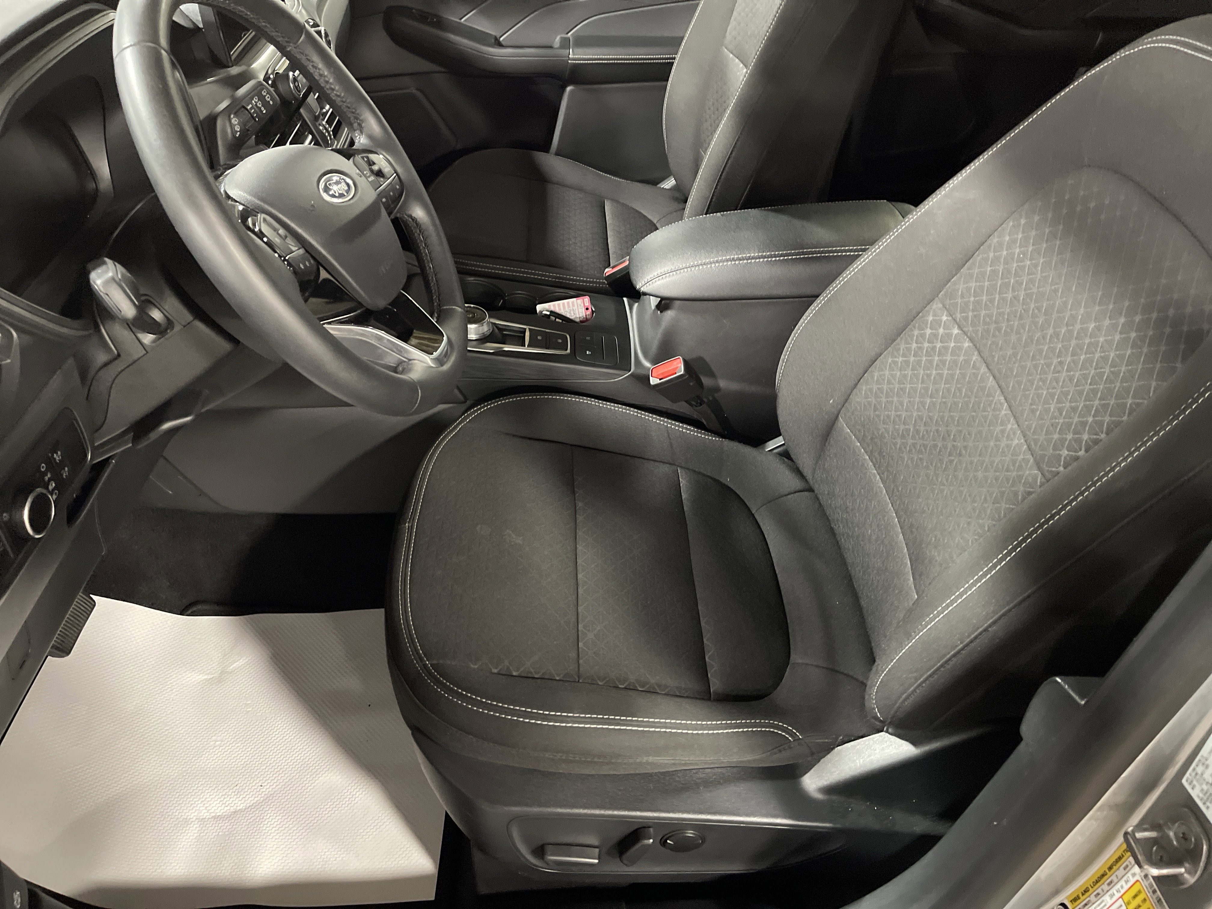 Used 2024 Ford Escape Active image 8