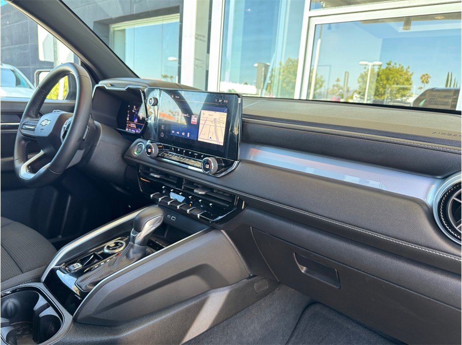 Used 2023 Chevrolet Colorado LT w/ LT Convenience Package II AWD/4WD image 22