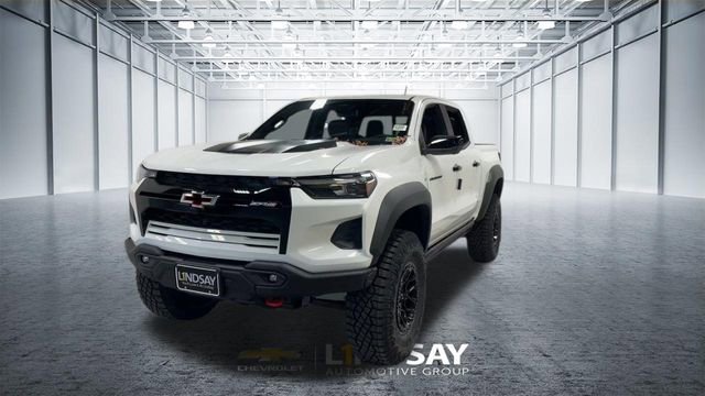 Used 2024 Chevrolet Colorado ZR2 w/ ZR2 Bison Edition AWD/4WD image 5