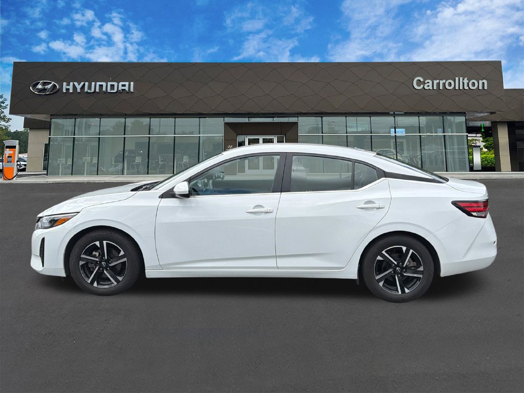 Used 2024 Nissan Sentra SV FWD image 8