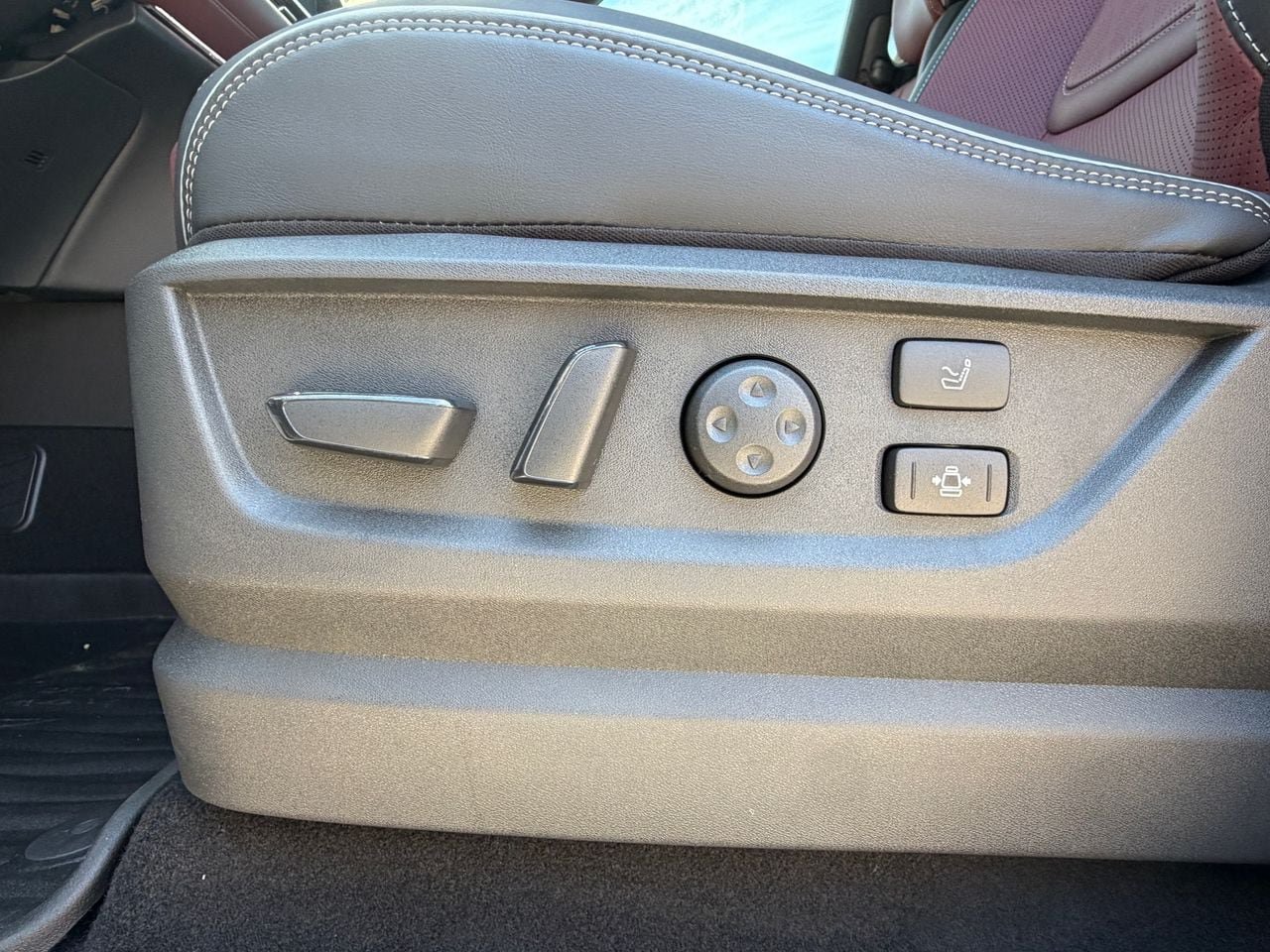 New 2027 INFINITI QX80 Autograph AWD/4WD image 17