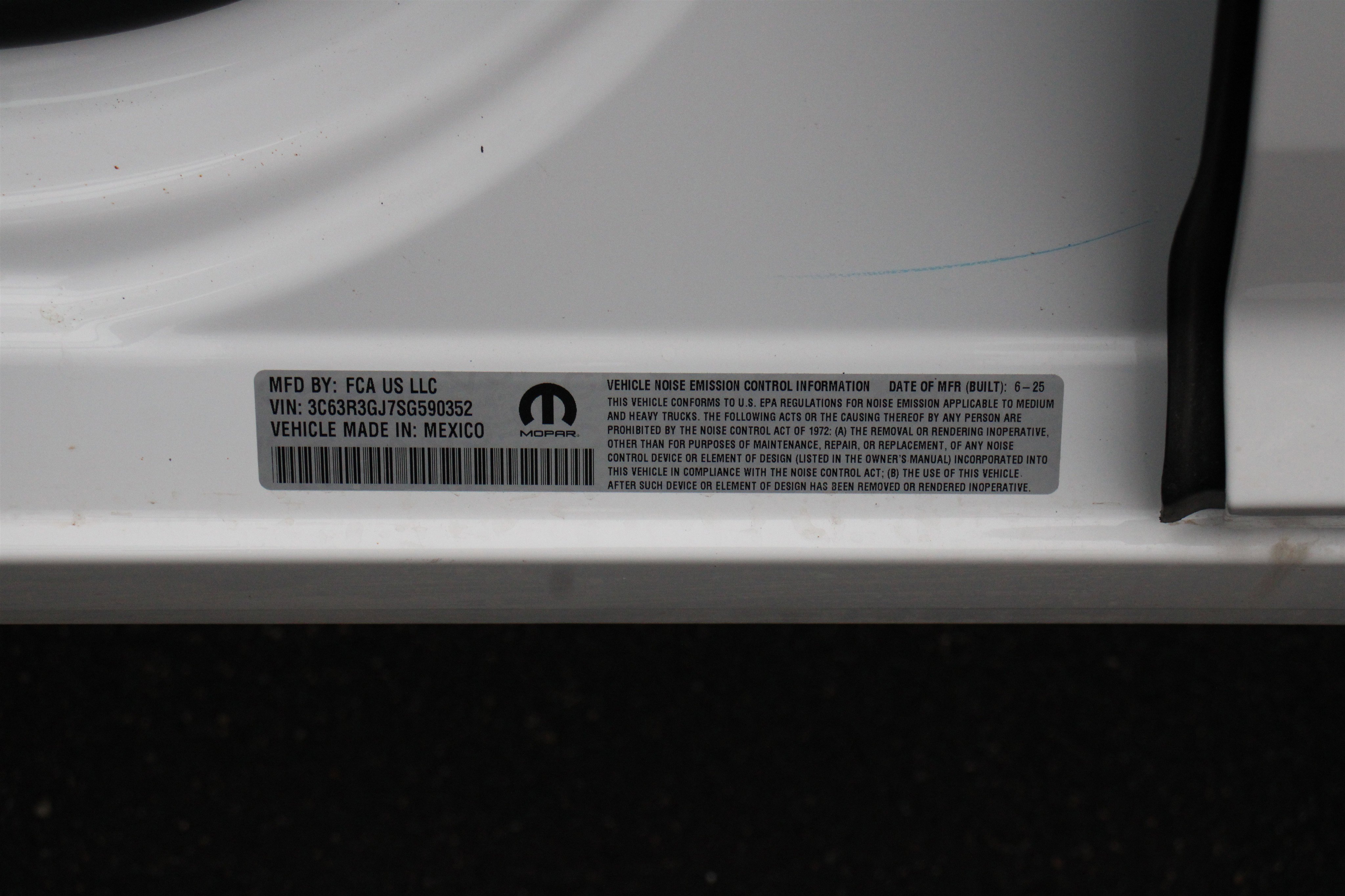 Used 2025 RAM 3500 Tradesman w/ Chrome Appearance Group image 41