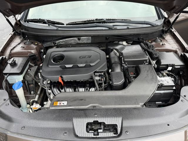 Used 2015 Hyundai Sonata Limited image 15