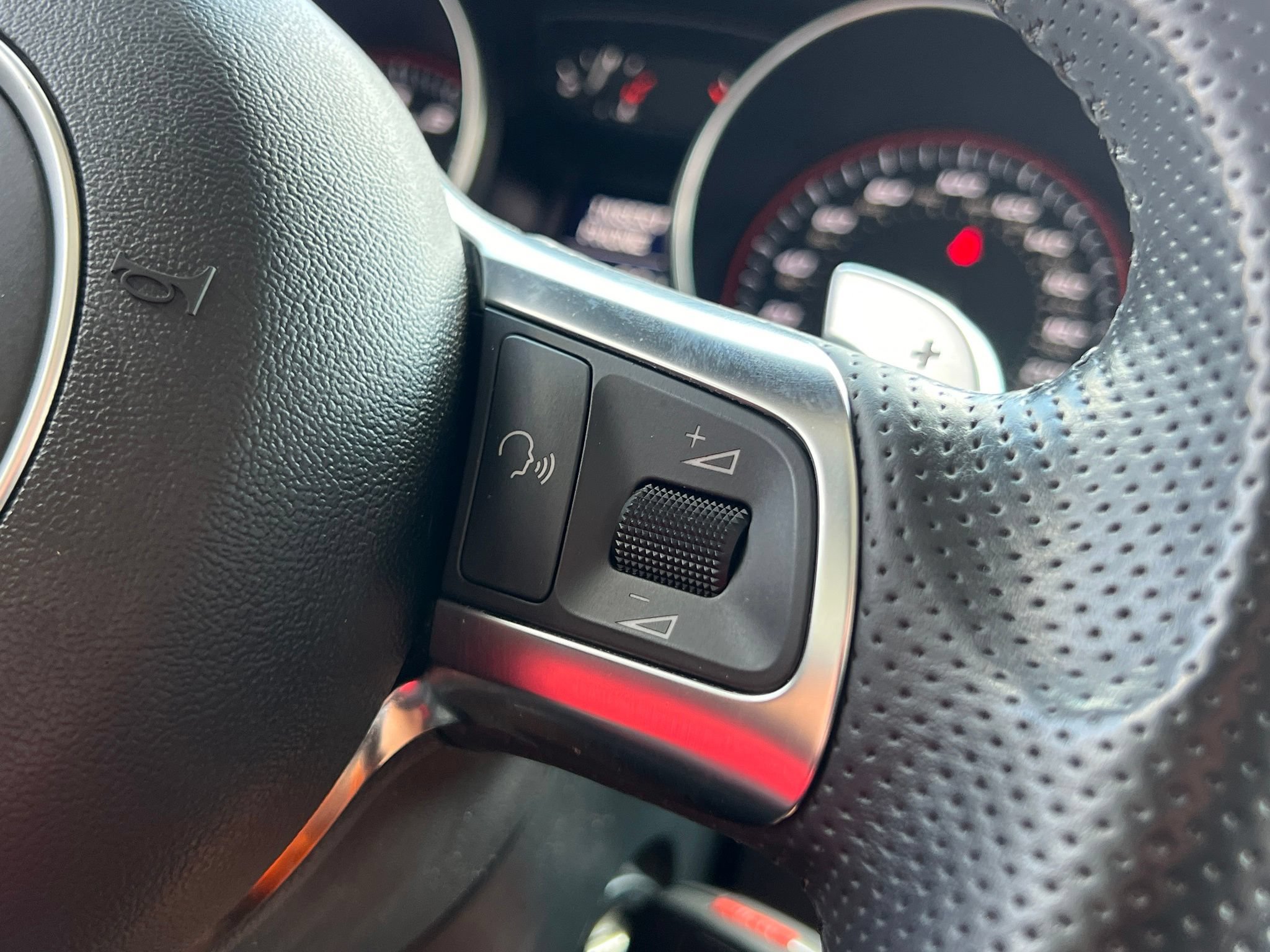 Used 2015 Audi R8 V10 AWD/4WD image 22