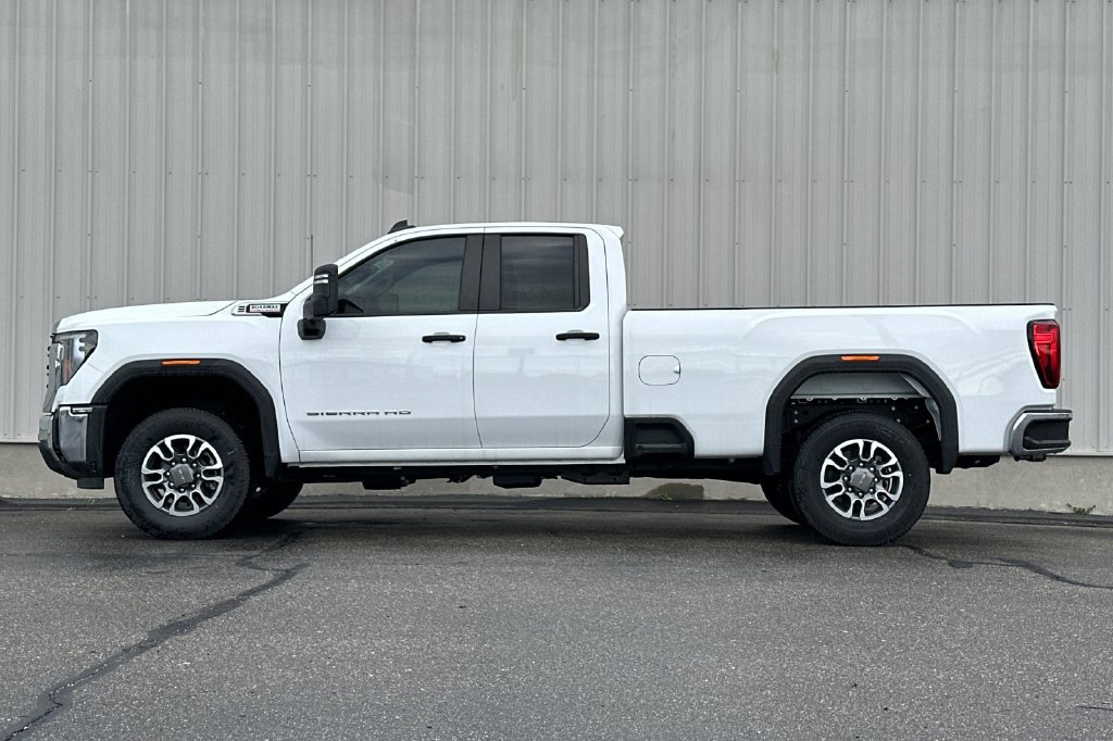 Used 2024 GMC Sierra 3500 Pro RWD image 15
