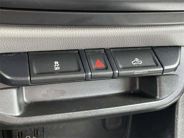 Used 2020 Chevrolet Colorado Base image 26