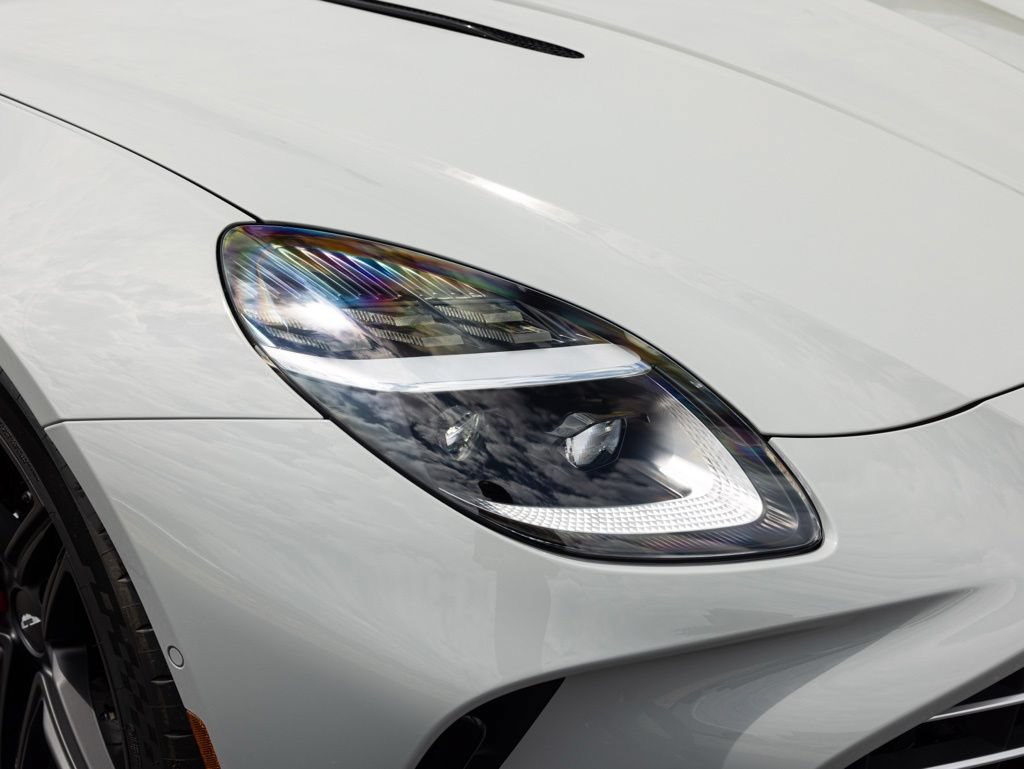 New 2026 Aston Martin V8 Vantage S RWD image 14