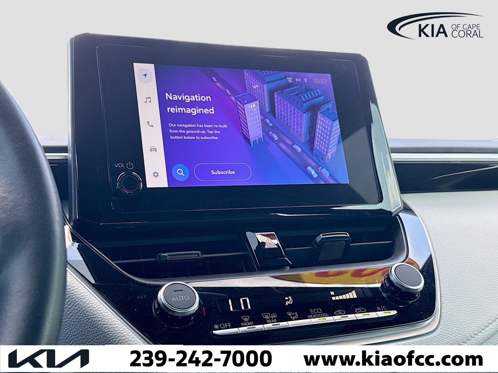 Used 2024 Toyota Corolla SE image 29