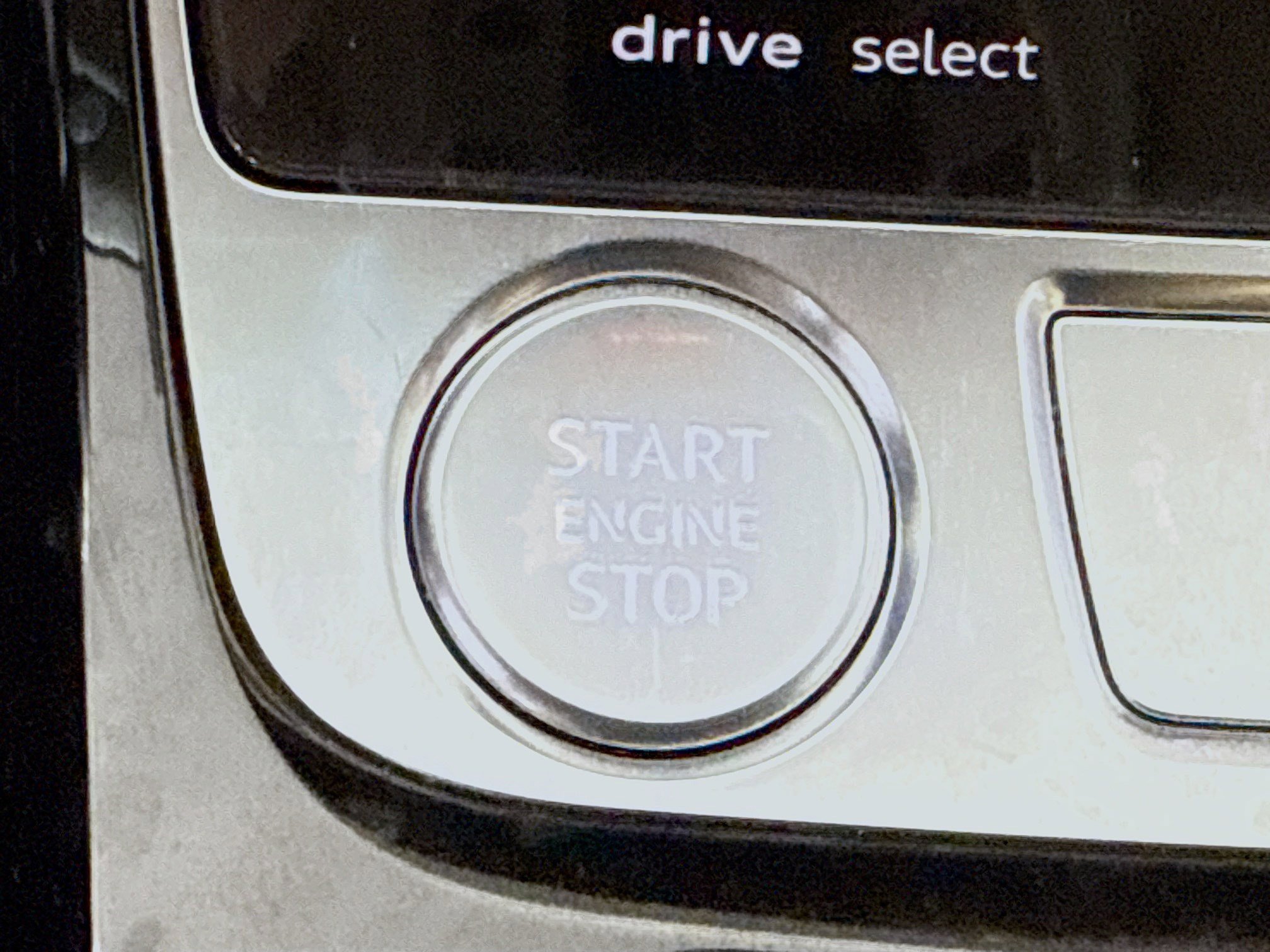 Used 2019 Audi A8 L 3.0T w/ Luxury Package image 21