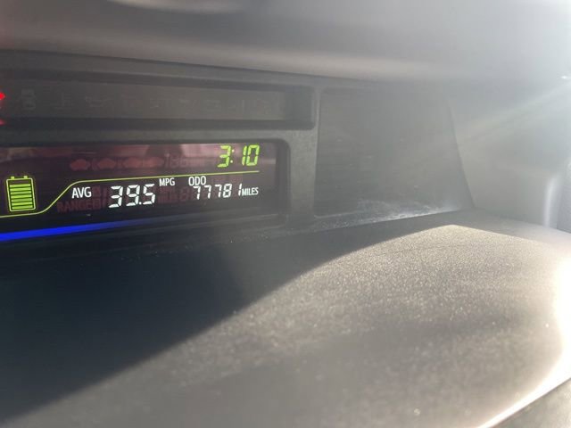 Used 2014 Toyota Prius V Five image 10