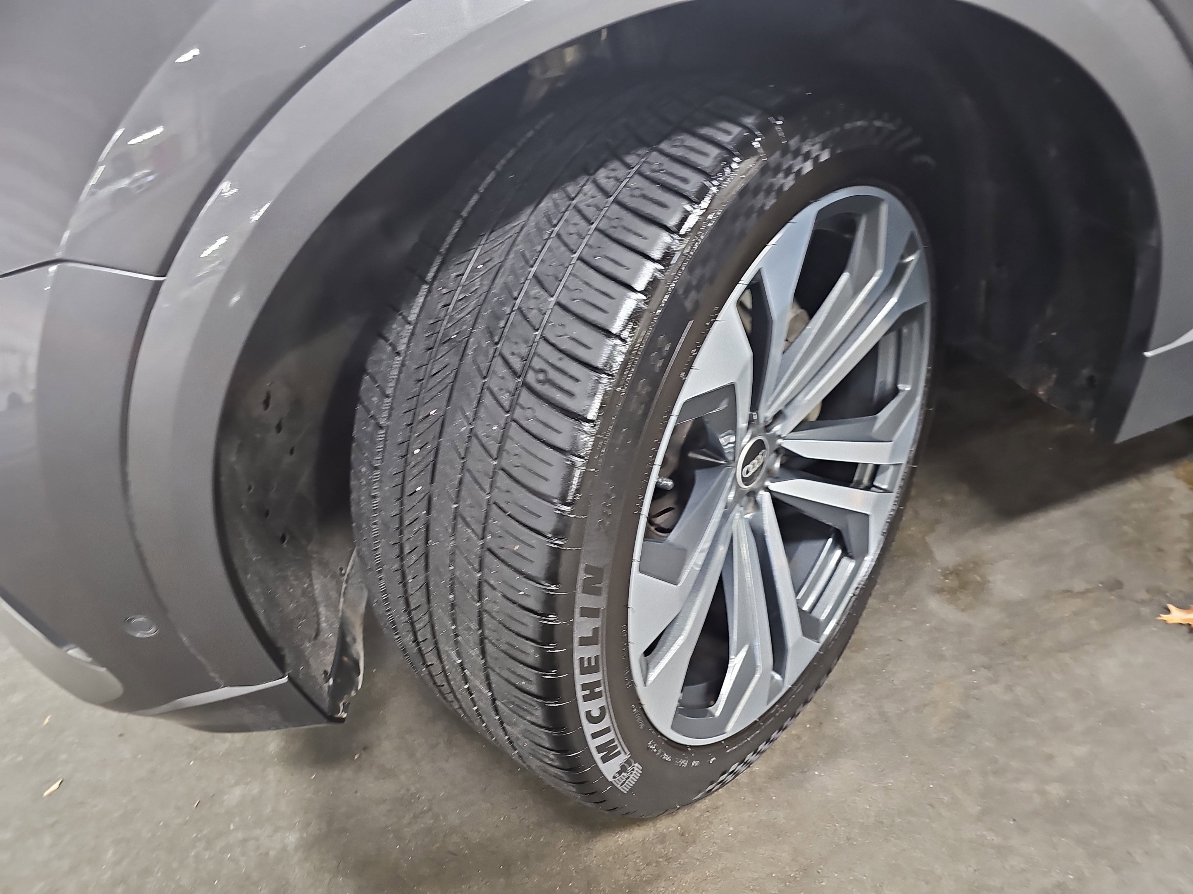 Used 2021 Audi Q8 Prestige image 33