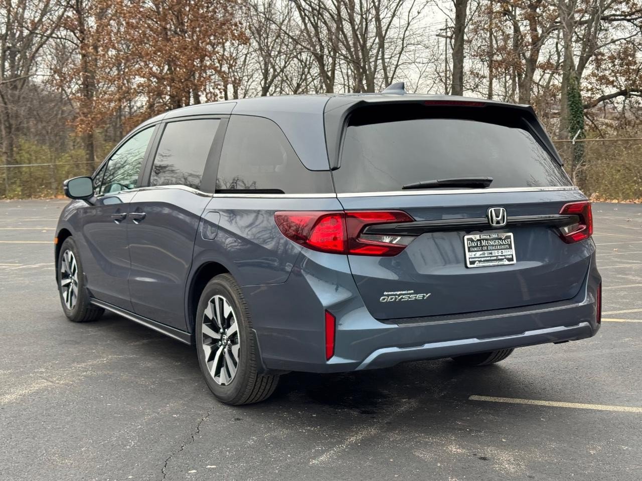 Certified 2026 Honda Odyssey EX-L image 6