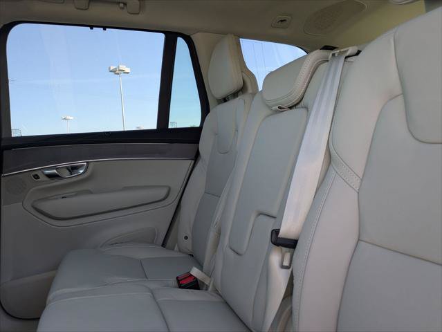 New 2026 Volvo XC90 T8 Ultra w/ Protection Package Premier AWD/4WD image 12