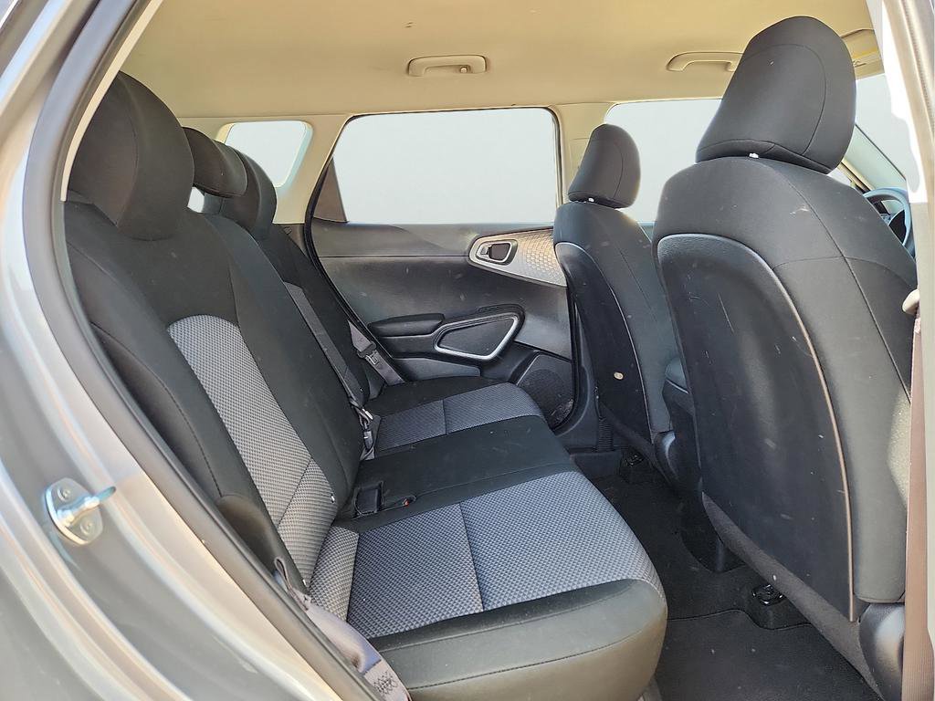 Used 2024 Kia Soul LX w/ Option Group 015 image 19
