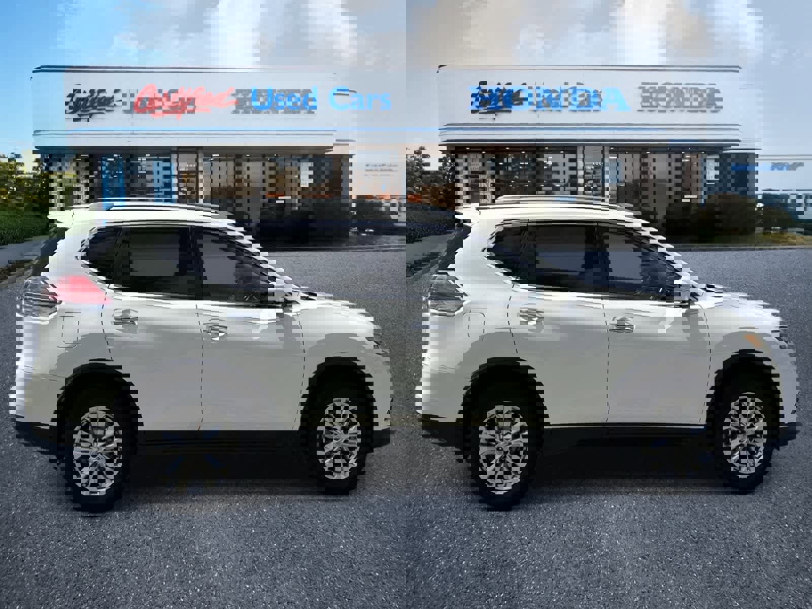 Used 2014 Nissan Rogue SV w/ SV Premium Package FWD image 6