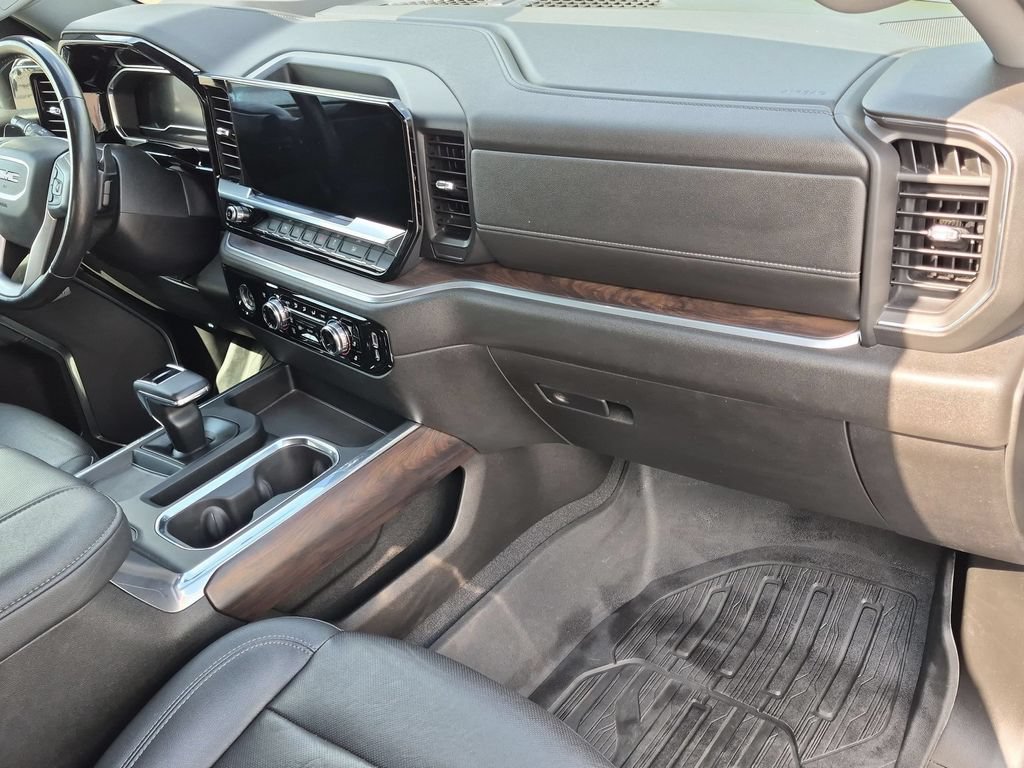 Used 2023 GMC Sierra 1500 SLT w/ SLT Convenience Package AWD/4WD image 23