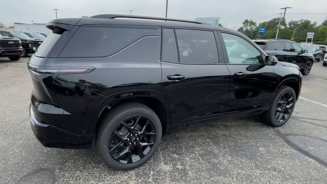 New 2026 Chevrolet Traverse RS w/ LPO, Floor Liner Package AWD/4WD image 2