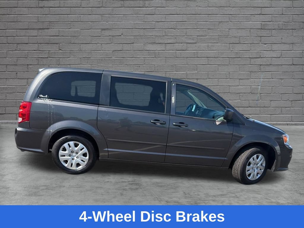 Used 2017 Dodge Grand Caravan SE FWD image 9