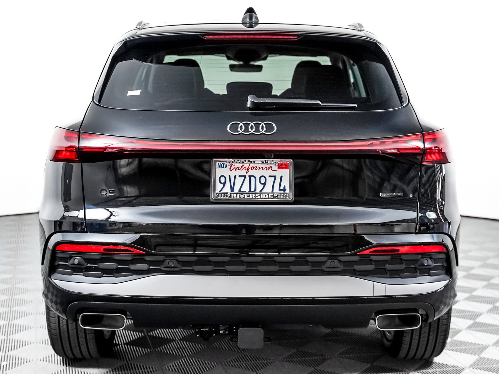 Certified 2025 Audi Q5 Premium Plus w/ Premium Plus AWD/4WD image 11