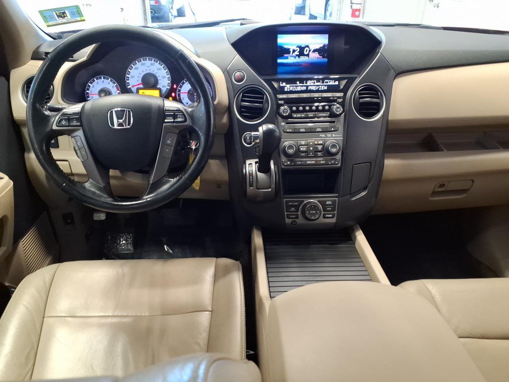 Used 2014 Honda Pilot 4WD Touring w/ RES image 9