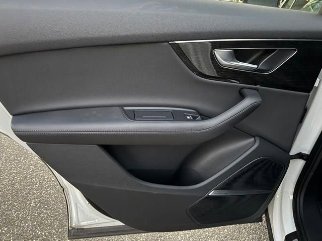 Used 2023 Audi Q7 3.0T Premium Plus image 18