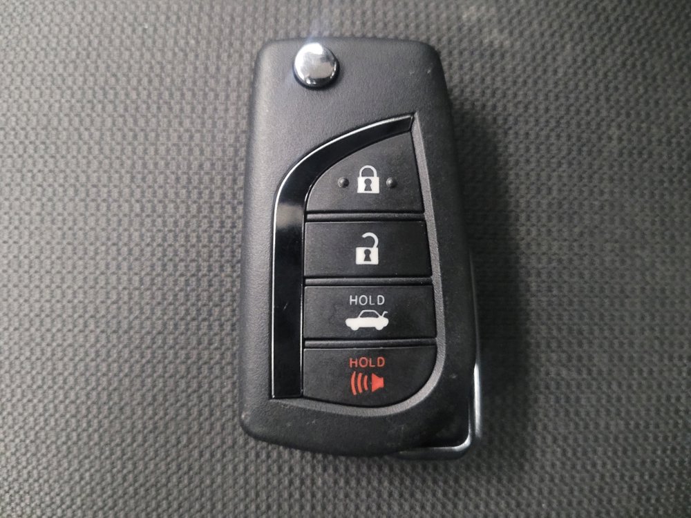 Used 2023 Toyota Corolla LE image 32