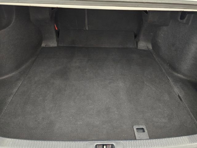 Used 2020 Toyota Camry SE image 39