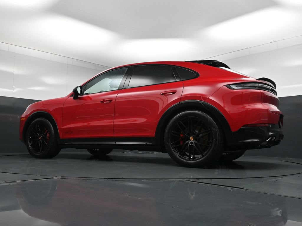 New 2026 Porsche Cayenne GTS AWD/4WD image 25