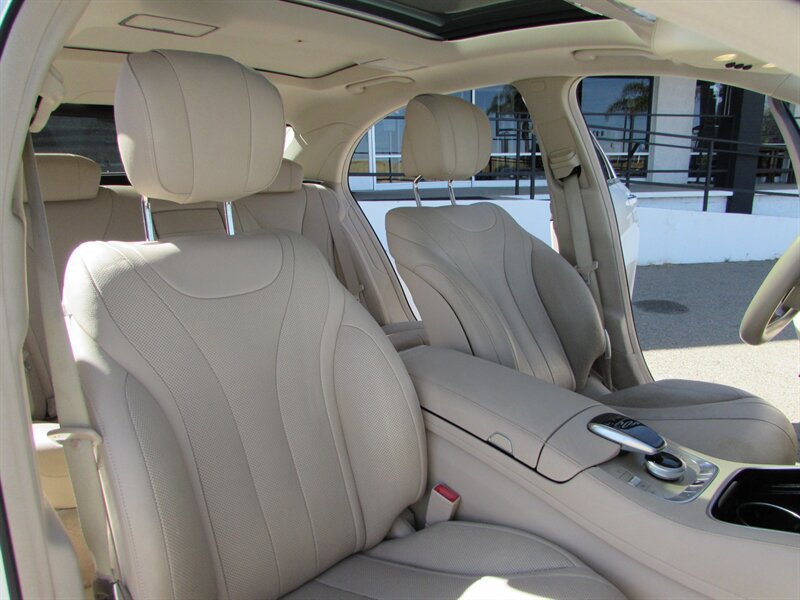 Used 2015 Mercedes-Benz S 550 Sedan image 30