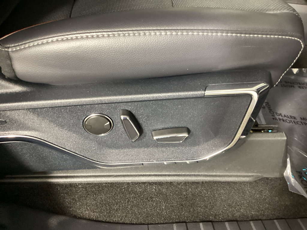 Used 2021 Ford F150 Lariat w/ Equipment Group 502A High image 9