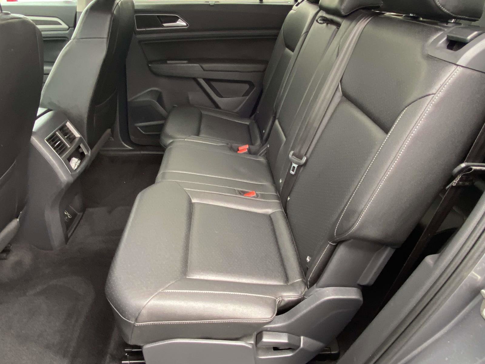 Used 2018 Volkswagen Atlas SE AWD/4WD image 11