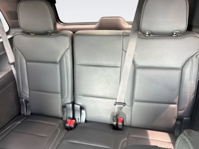 Used 2022 GMC Yukon Denali RWD image 24