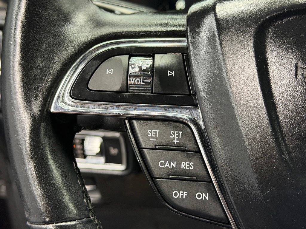 Used 2021 Lincoln Nautilus Reserve FWD image 29