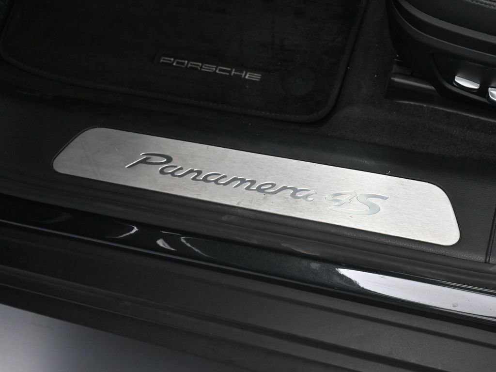 Certified 2021 Porsche Panamera 4S image 16