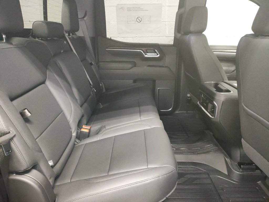 New 2026 GMC Sierra 1500 SLT w/ SLT Premium Plus Package image 11