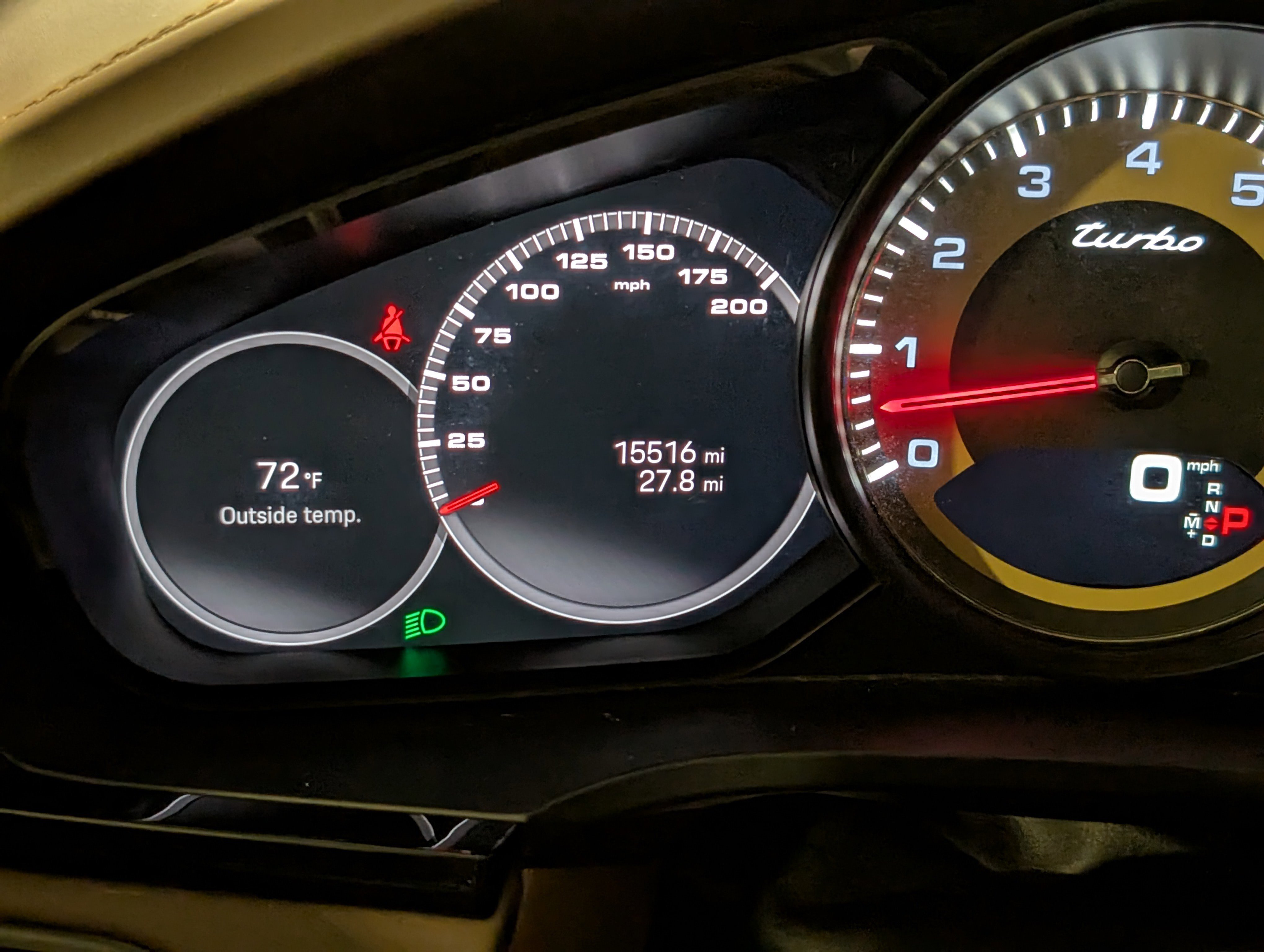 Certified 2022 Porsche Cayenne Turbo AWD/4WD image 31