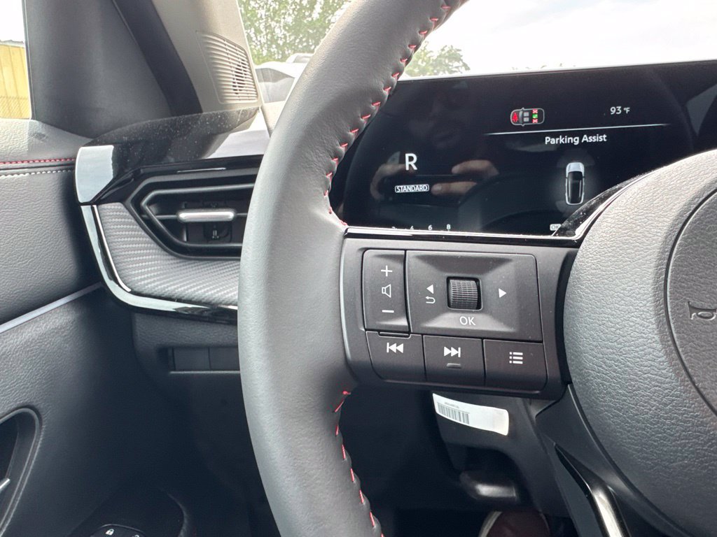 New 2026 Nissan Kicks SR w/ Cold Weather Package AWD/4WD image 16
