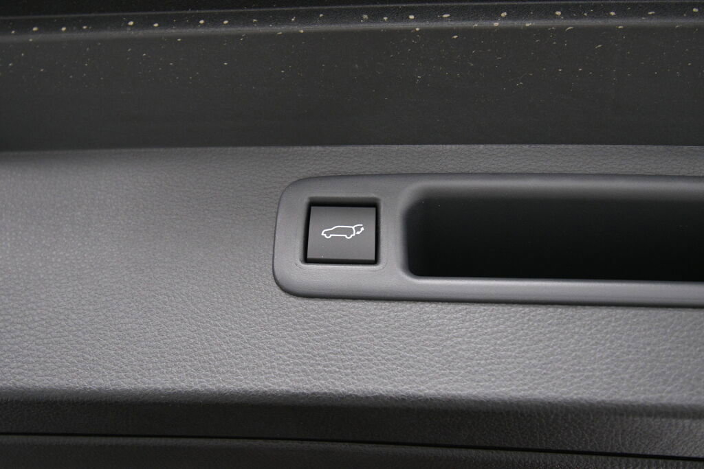 New 2023 Toyota Highlander XLE image 22