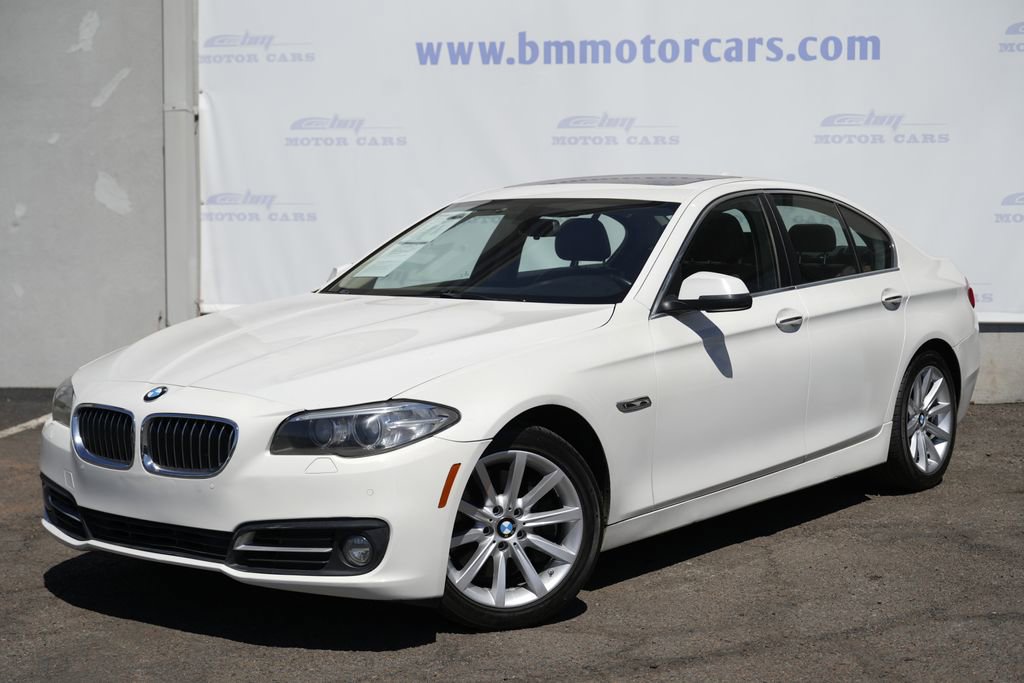 Used 2015 BMW 535i xDrive Sedan AWD/4WD image 2