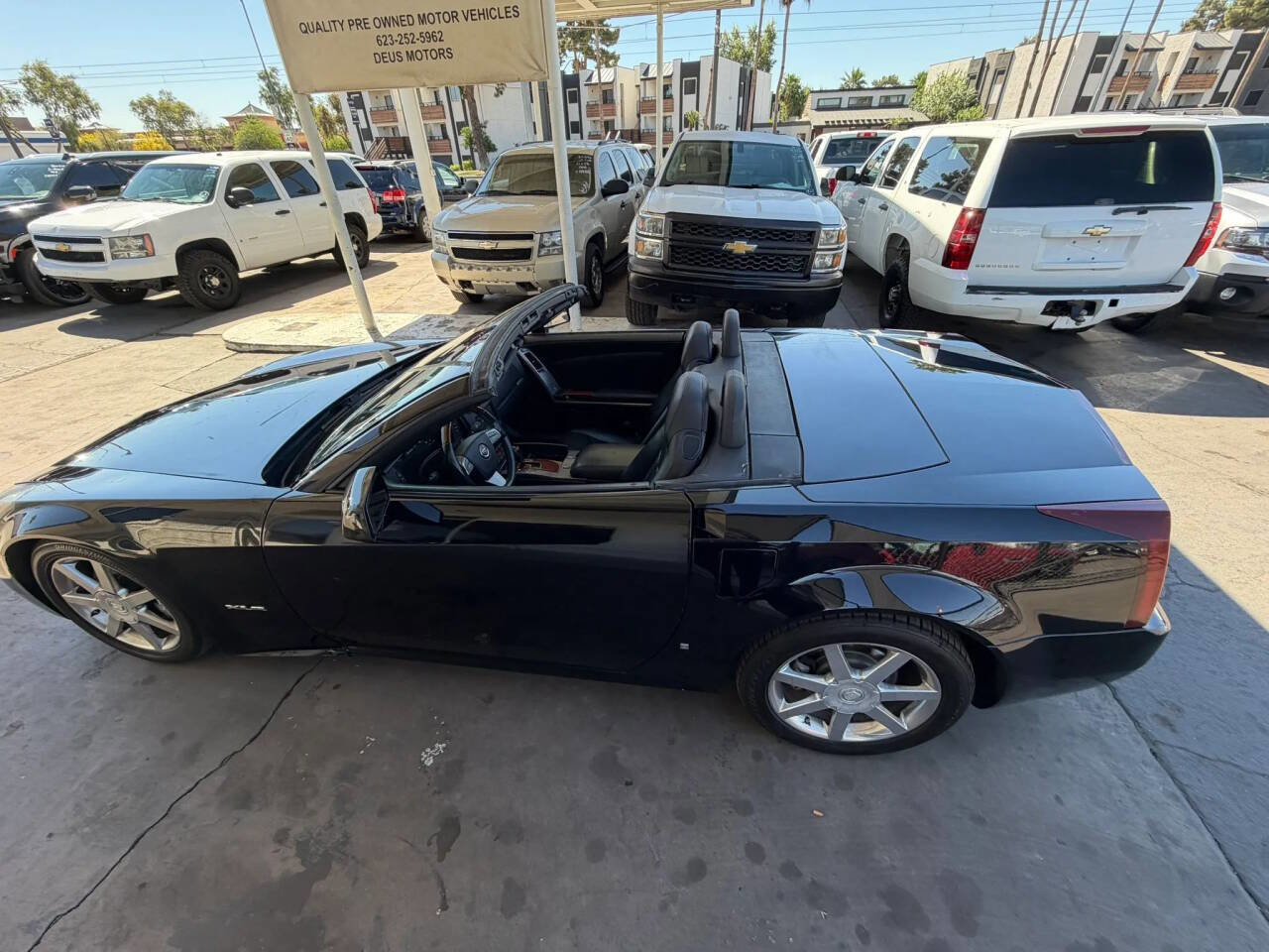 Used 2008 Cadillac XLR image 9
