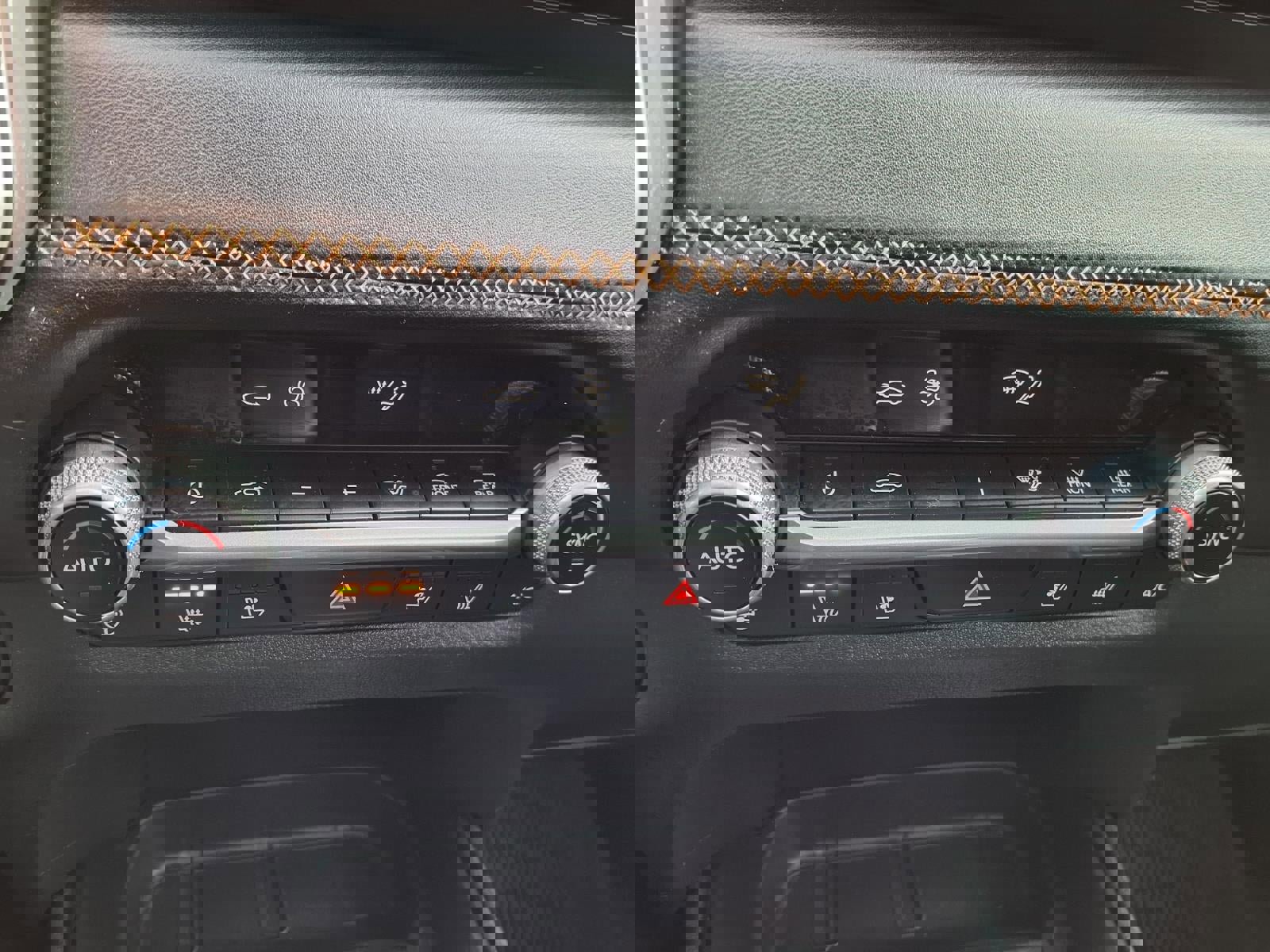 Used 2023 MAZDA CX-50 AWD 2.5 Turbo w/ Weather Package image 5