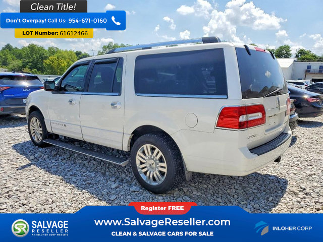 Used 2014 Lincoln Navigator L 2WD image 3