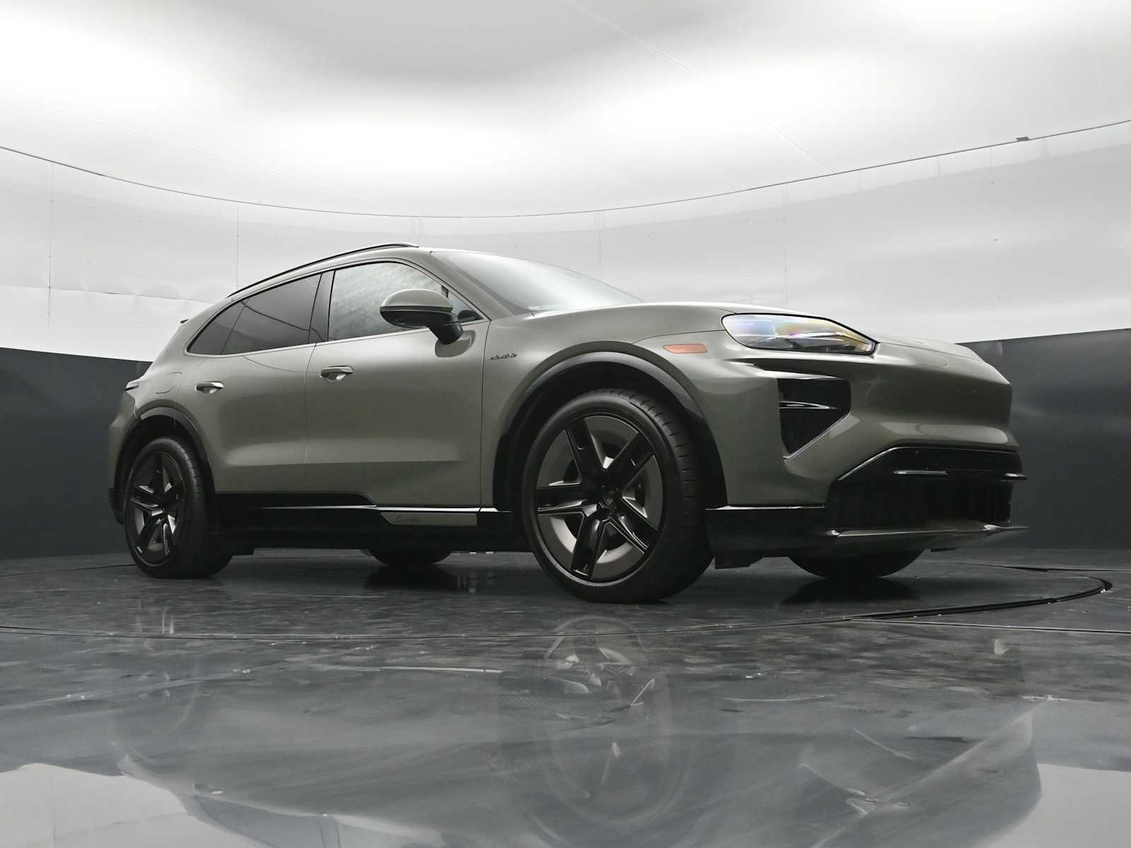 New 2026 Porsche Cayenne Turbo AWD/4WD image 51