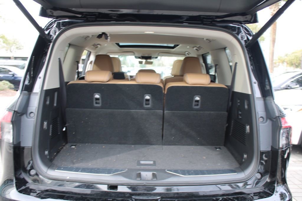 Certified 2025 INFINITI QX80 Luxe image 51